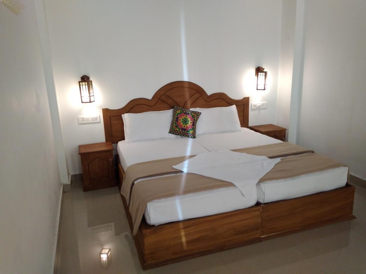 Holiday Villa Thekkady Luaran gambar